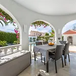 Modern With Great Location